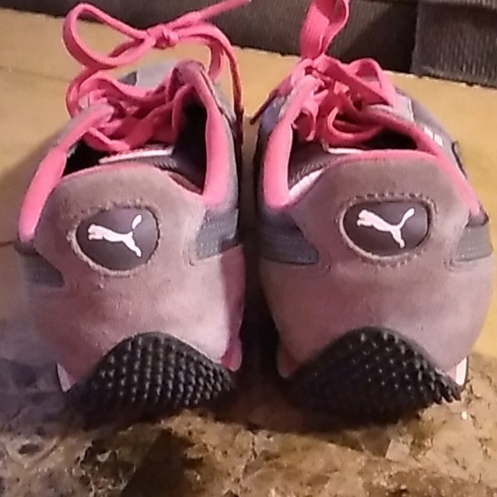 Shoes - Picture 2 of 3